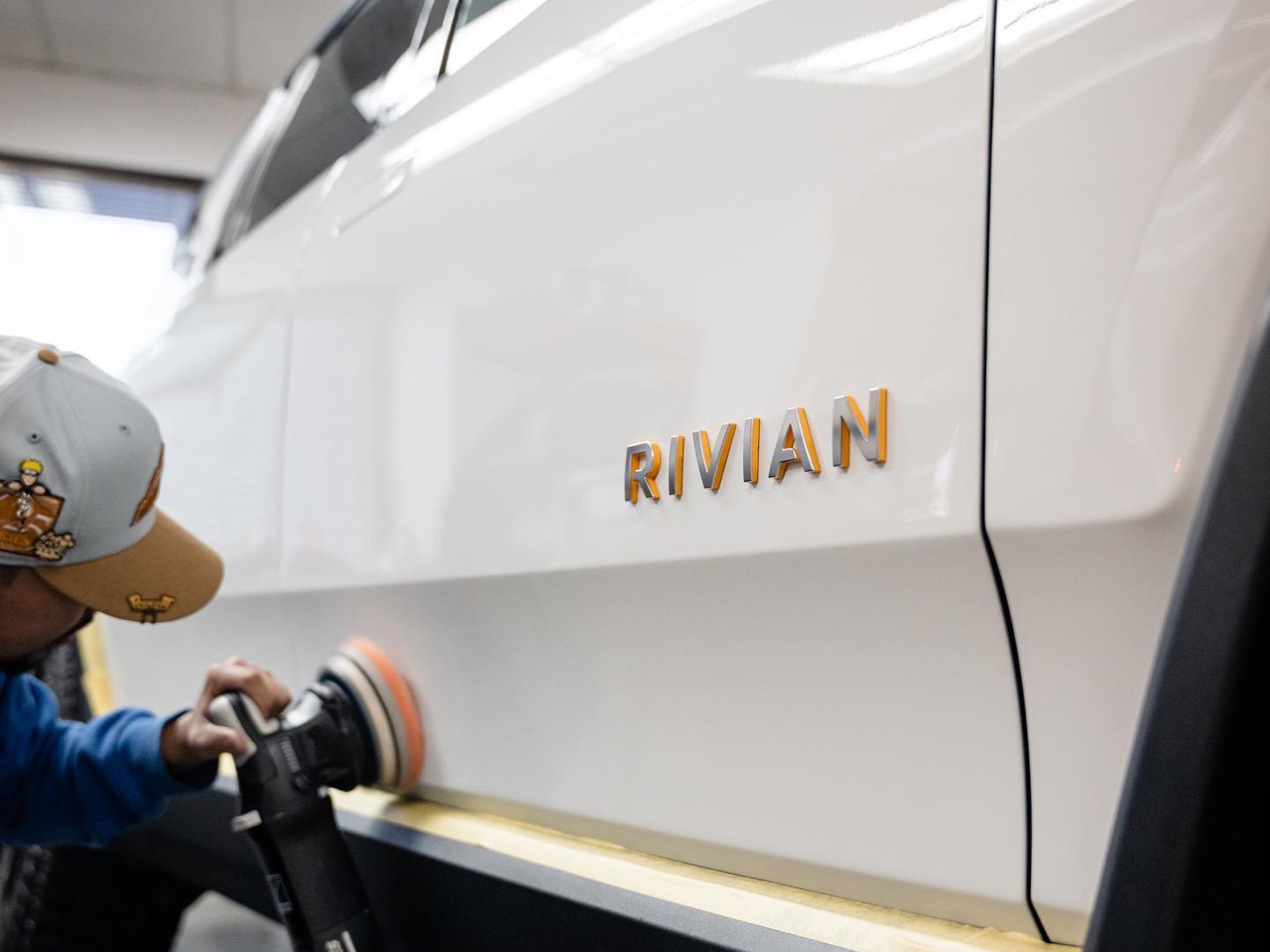 Rivian R1S Glacier White PPF - Mile High Customs